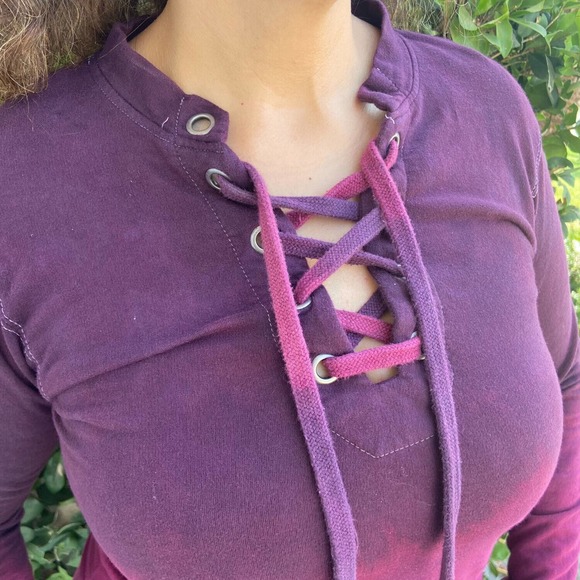 ReDyed Lace Up Sweatshirt Wine Red to Magenta Ombre - Picture 4 of 4